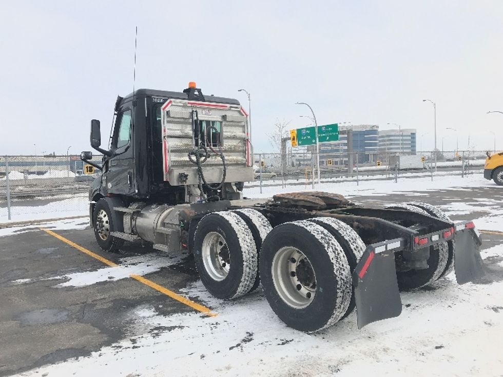 Day Cab Tractor-Heavy Duty Tractors-Freightliner-2020-T11664ST-Saint Laurent-PQ-139,554\n\t\tkm-$ 76,000 - Image 5