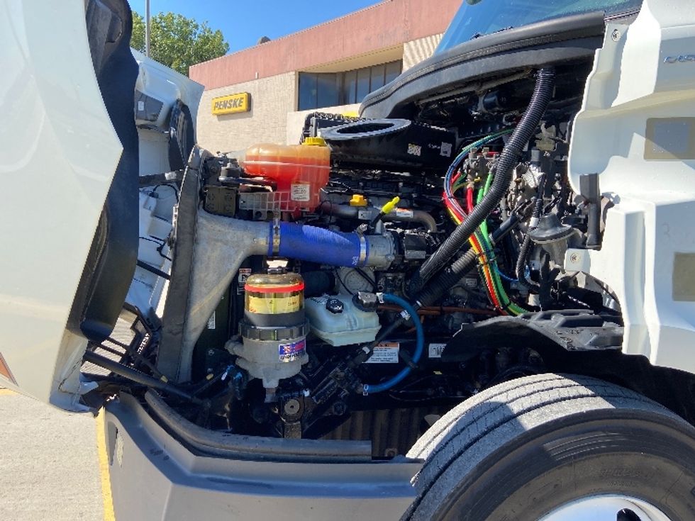 Day Cab Tractor-Heavy Duty Tractors-Freightliner-2020-T11664ST-San Antonio-TX-158,422\n\t\tmiles-$ 66,500 - Image 15