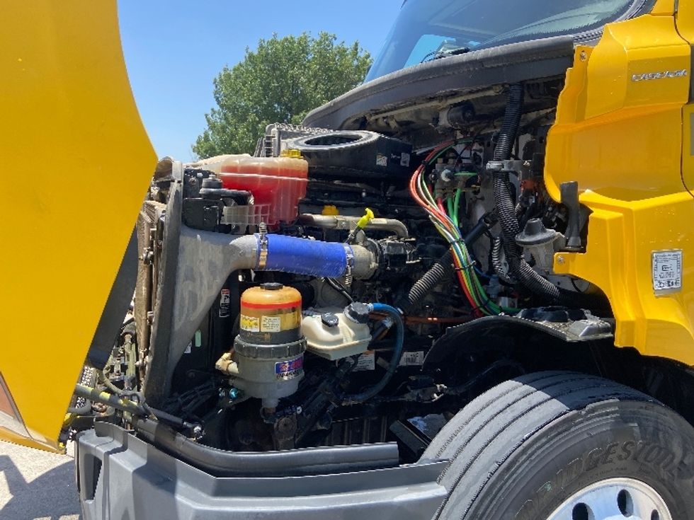 Day Cab Tractor-Heavy Duty Tractors-Freightliner-2020-T11664ST-San Antonio-TX-411,045\n\t\tmiles-$ 45,250 - Image 16