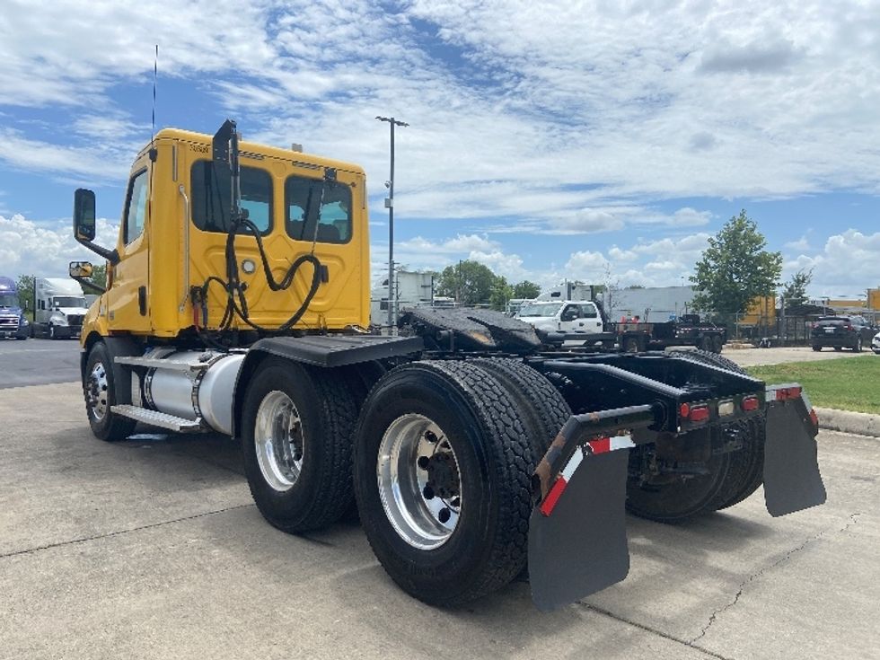 Day Cab Tractor-Heavy Duty Tractors-Freightliner-2020-T11664ST-San Antonio-TX-415,503\n\t\tmiles-$ 45,000 - Image 5