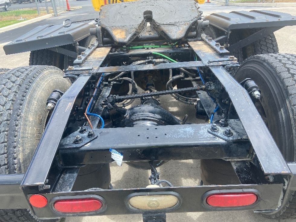 Day Cab Tractor-Heavy Duty Tractors-Freightliner-2020-T11664ST-San Antonio-TX-415,503\n\t\tmiles-$ 45,000 - Image 6