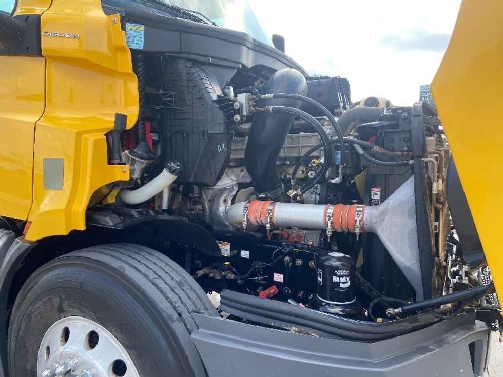 Day Cab Tractor-Heavy Duty Tractors-Freightliner-2020-T11664ST-San Antonio-TX-435,885\n\t\tmiles-$ 38,000 - Image 15