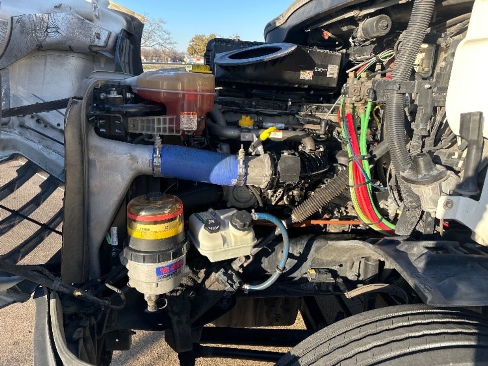 Day Cab Tractor-Heavy Duty Tractors-Freightliner-2020-T11664ST-Waxahachie-TX-219,986\n\t\tmiles-$ 74,250 - Image 16