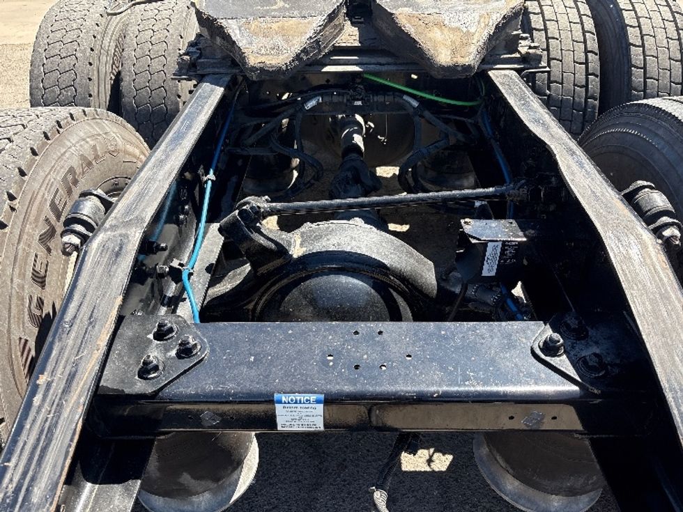 Day Cab Tractor-Heavy Duty Tractors-Freightliner-2020-T11664ST-West Sacramento-CA-504,065\n\t\tmiles-$ 43,500 - Image 6