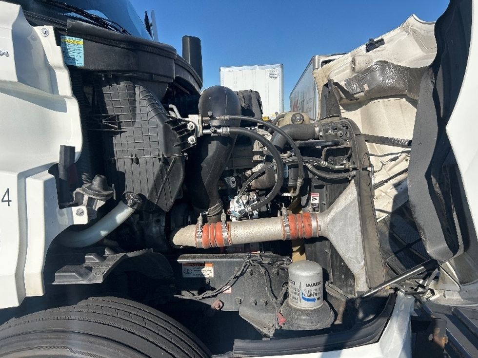Day Cab Tractor-Heavy Duty Tractors-Freightliner-2020-T11664ST-West Sacramento-CA-599,027\n\t\tmiles-$ 34,500 - Image 15