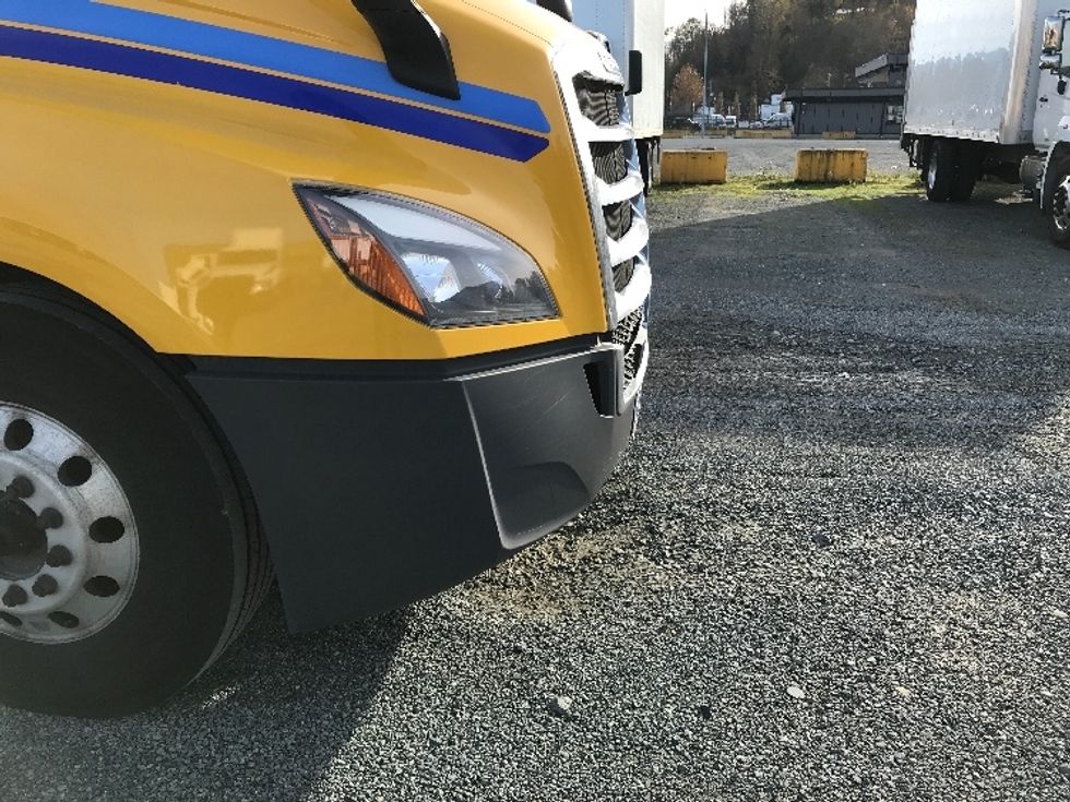 Day Cab Tractor-Heavy Duty Tractors-Freightliner-2020-T12642ST-Abbotsford-BC-140,879\n\t\tkm-$ 55,250 - Image 19