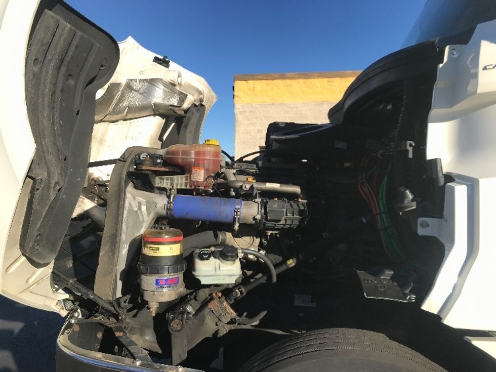 Day Cab Tractor-Heavy Duty Tractors-Freightliner-2020-T12642ST-Allentown-PA-597,994\n\t\tmiles-$ 25,500 - Image 16