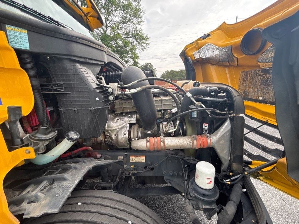 Day Cab Tractor-Heavy Duty Tractors-Freightliner-2020-T12642ST-Atlanta (Forest Park)-GA-206,942\n\t\tmiles-$ 45,250 - Image 15