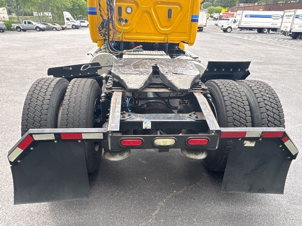 Day Cab Tractor-Heavy Duty Tractors-Freightliner-2020-T12642ST-Atlanta (Forest Park)-GA-206,942\n\t\tmiles-$ 45,250 - Image 6