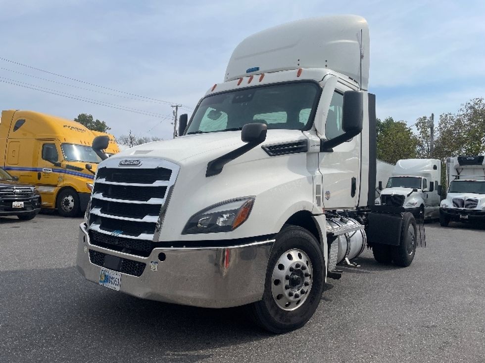 Day Cab Tractor-Heavy Duty Tractors-Freightliner-2020-T12642ST-Baltimore-MD-507,121\n\t\tmiles-$ 30,750 - Image 3