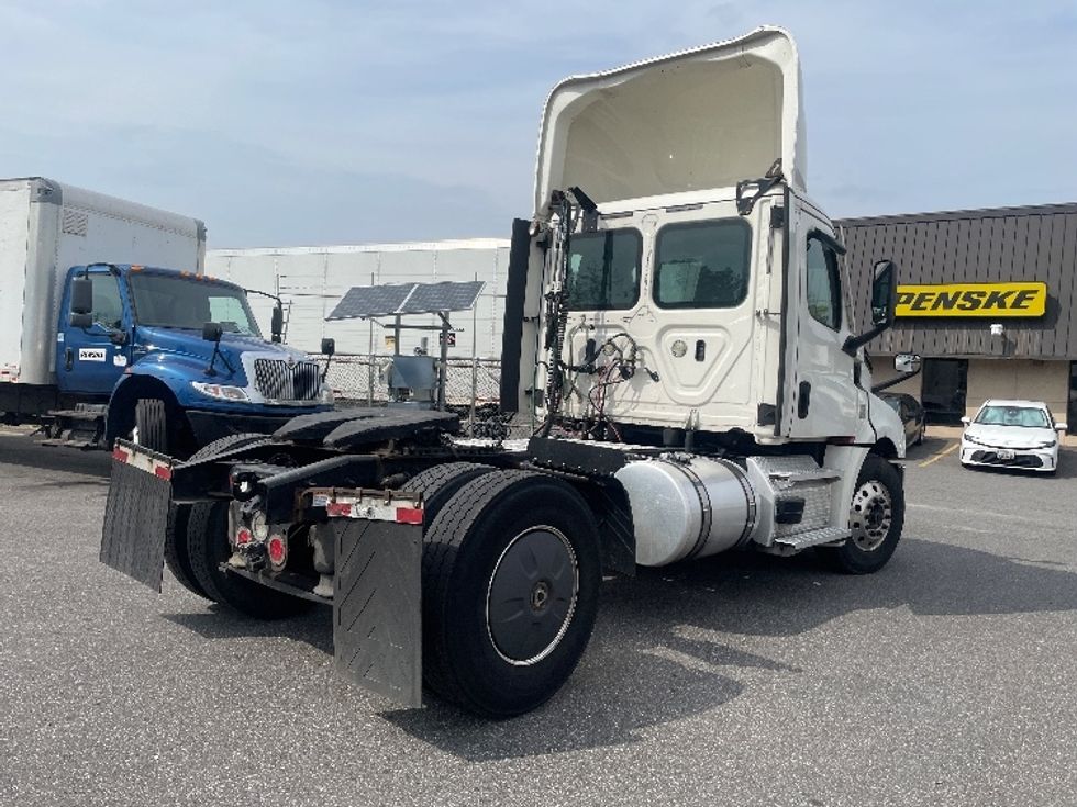 Day Cab Tractor-Heavy Duty Tractors-Freightliner-2020-T12642ST-Baltimore-MD-507,121\n\t\tmiles-$ 30,750 - Image 7