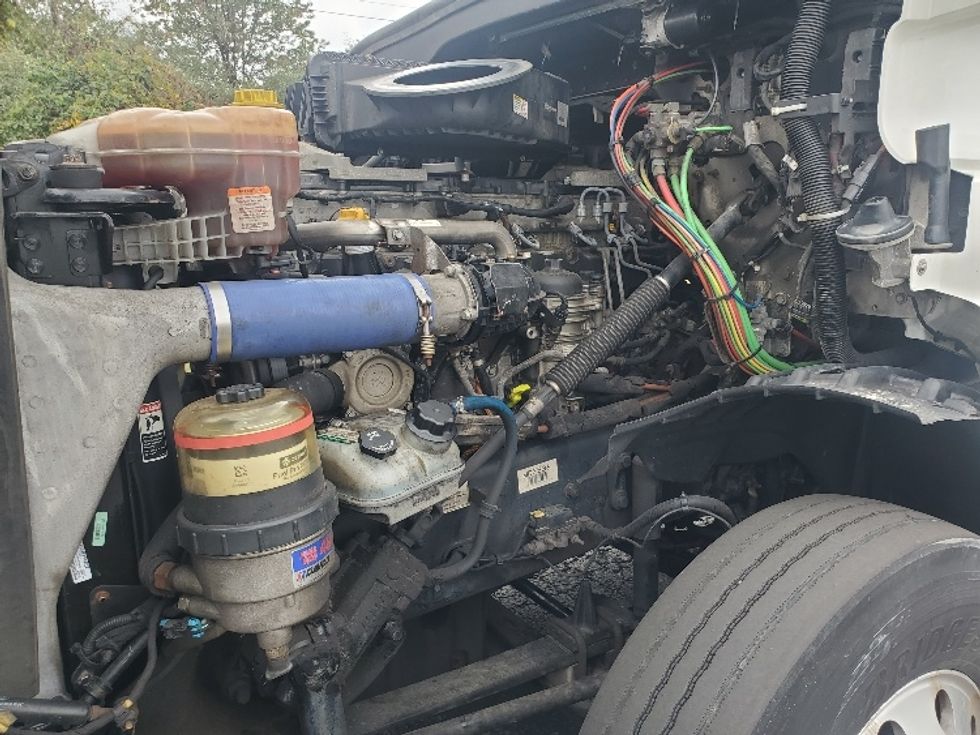 Day Cab Tractor-Heavy Duty Tractors-Freightliner-2020-T12642ST-Burlington-NJ-565,639\n\t\tmiles-$ 27,000 - Image 16