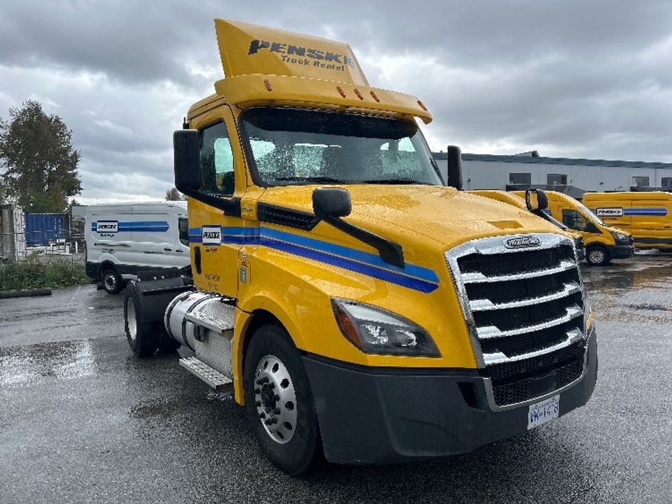 2019 International RH613 RH photo 13
