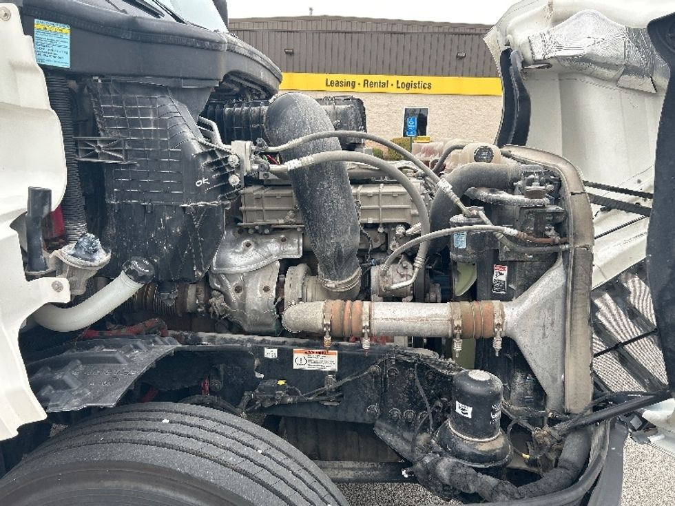 Day Cab Tractor-Heavy Duty Tractors-Freightliner-2020-T12642ST-Davenport-IA-104,536\n\t\tmiles-$ 50,500 - Image 14