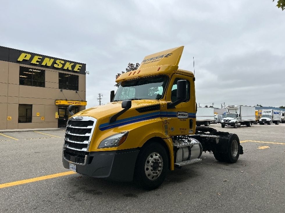 Day Cab Tractor-Heavy Duty Tractors-Freightliner-2020-T12642ST-Delta-BC-160,789\n\t\tkm-$ 54,750 - Image 3