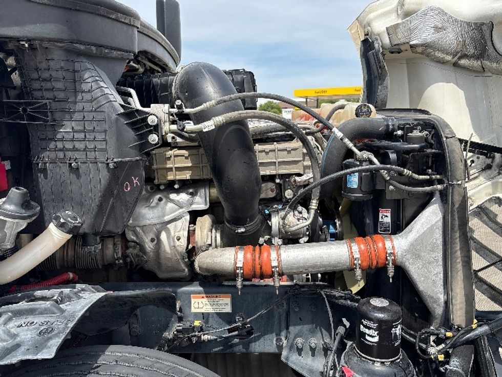 Day Cab Tractor-Heavy Duty Tractors-Freightliner-2020-T12642ST-Fort Worth-TX-200,518\n\t\tmiles-$ 53,000 - Image 15