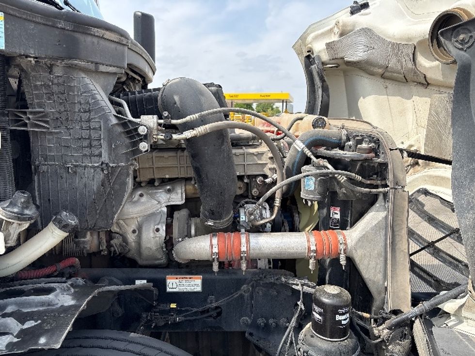 Day Cab Tractor-Heavy Duty Tractors-Freightliner-2020-T12642ST-Fort Worth-TX-221,022\n\t\tmiles-$ 54,750 - Image 15