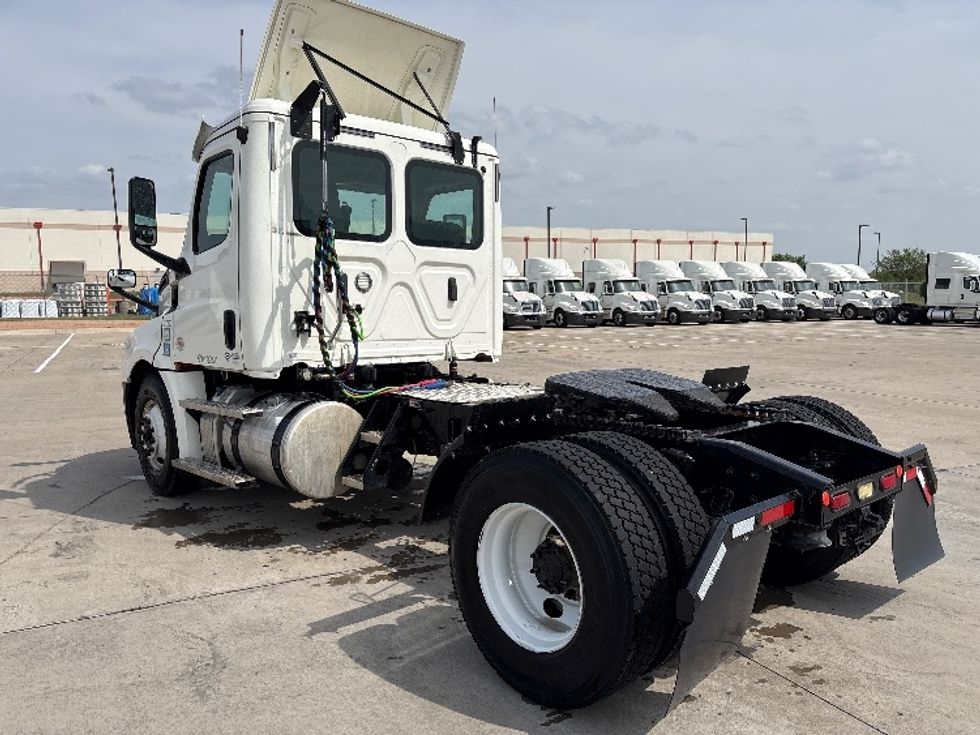 Day Cab Tractor-Heavy Duty Tractors-Freightliner-2020-T12642ST-Fort Worth-TX-221,022\n\t\tmiles-$ 54,750 - Image 5