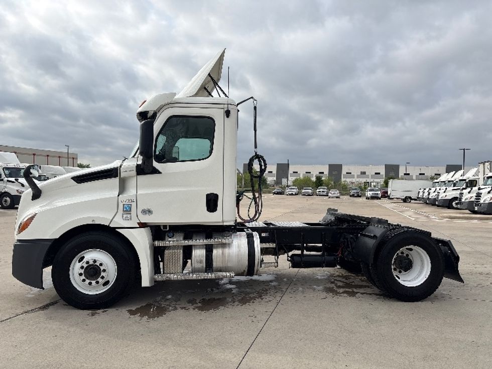 Day Cab Tractor-Heavy Duty Tractors-Freightliner-2020-T12642ST-Fort Worth-TX-258,881\n\t\tmiles-$ 50,000 - Image 4