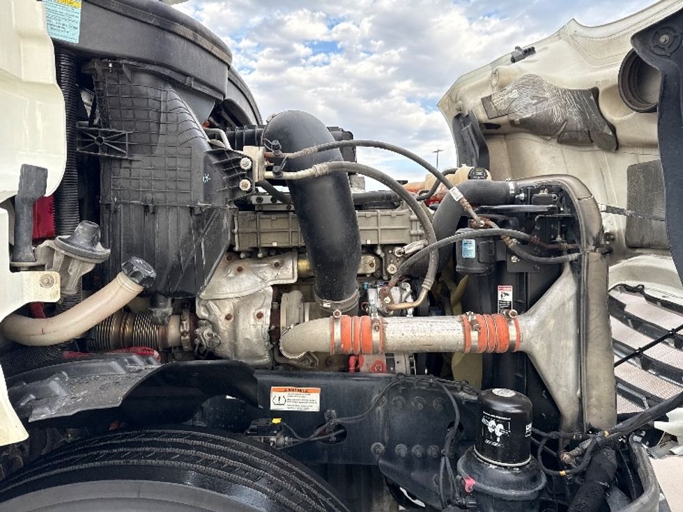 Day Cab Tractor-Heavy Duty Tractors-Freightliner-2020-T12642ST-Fort Worth-TX-269,614\n\t\tmiles-$ 49,250 - Image 15