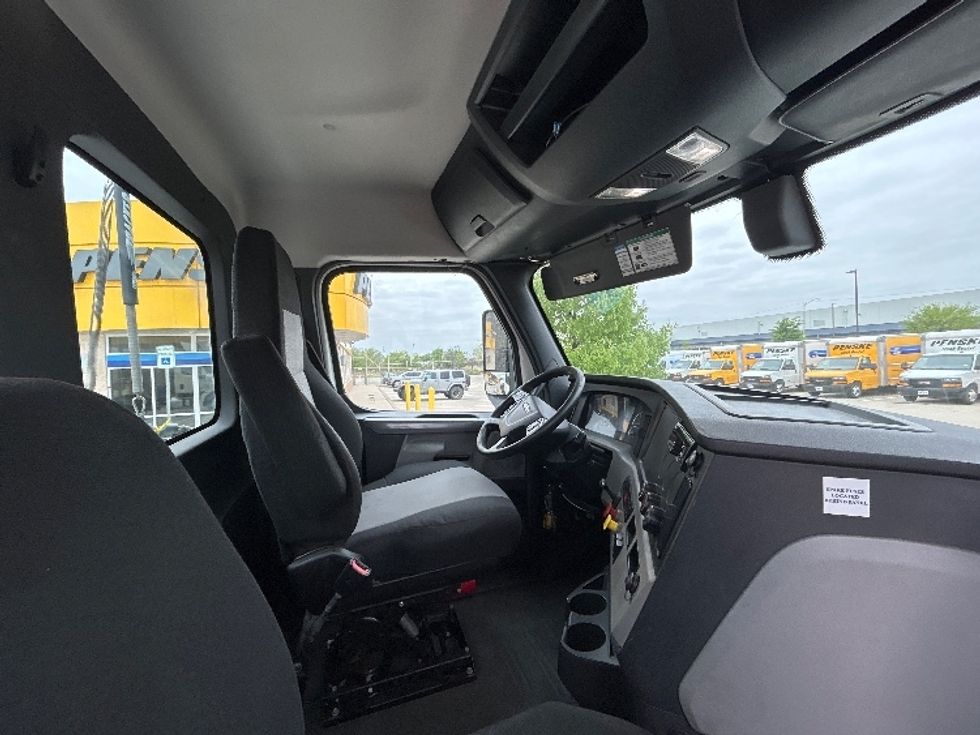 Day Cab Tractor-Heavy Duty Tractors-Freightliner-2020-T12642ST-Fort Worth-TX-287,225\n\t\tmiles-$ 48,250 - Image 14