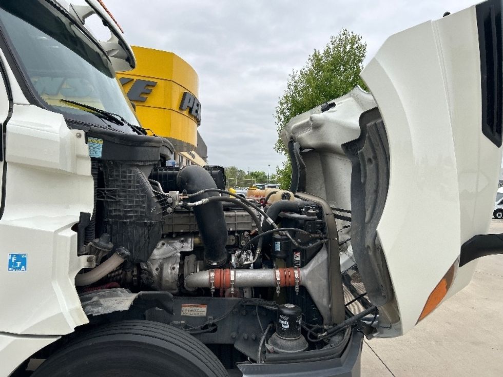 Day Cab Tractor-Heavy Duty Tractors-Freightliner-2020-T12642ST-Fort Worth-TX-287,225\n\t\tmiles-$ 48,250 - Image 15