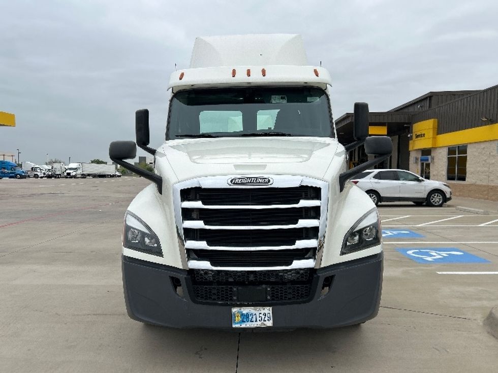 Day Cab Tractor-Heavy Duty Tractors-Freightliner-2020-T12642ST-Fort Worth-TX-287,225\n\t\tmiles-$ 48,250 - Image 2