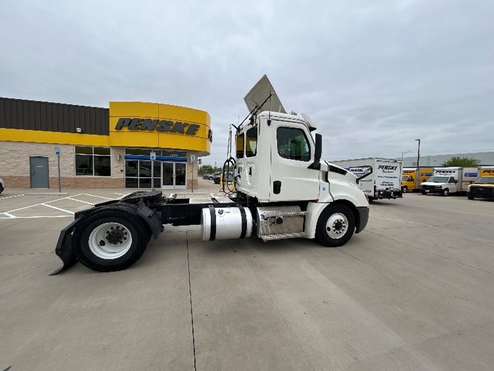 Day Cab Tractor-Heavy Duty Tractors-Freightliner-2020-T12642ST-Fort Worth-TX-287,225\n\t\tmiles-$ 48,250 - Image 8