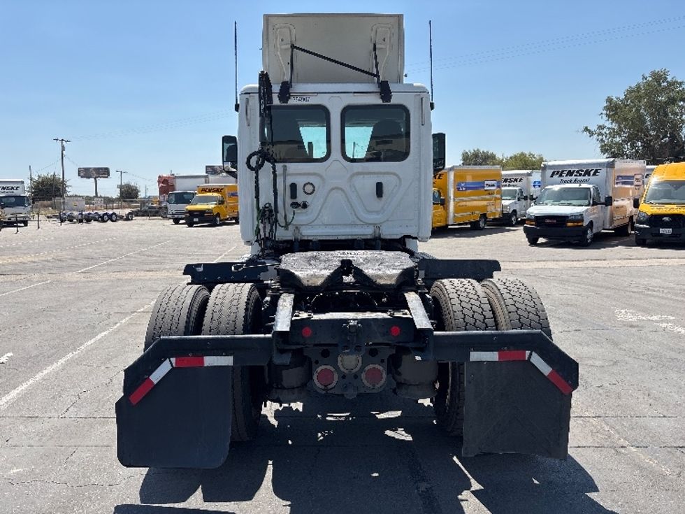 Day Cab Tractor-Heavy Duty Tractors-Freightliner-2020-T12642ST-Fresno-CA-272,405\n\t\tmiles-$ 42,000 - Image 6