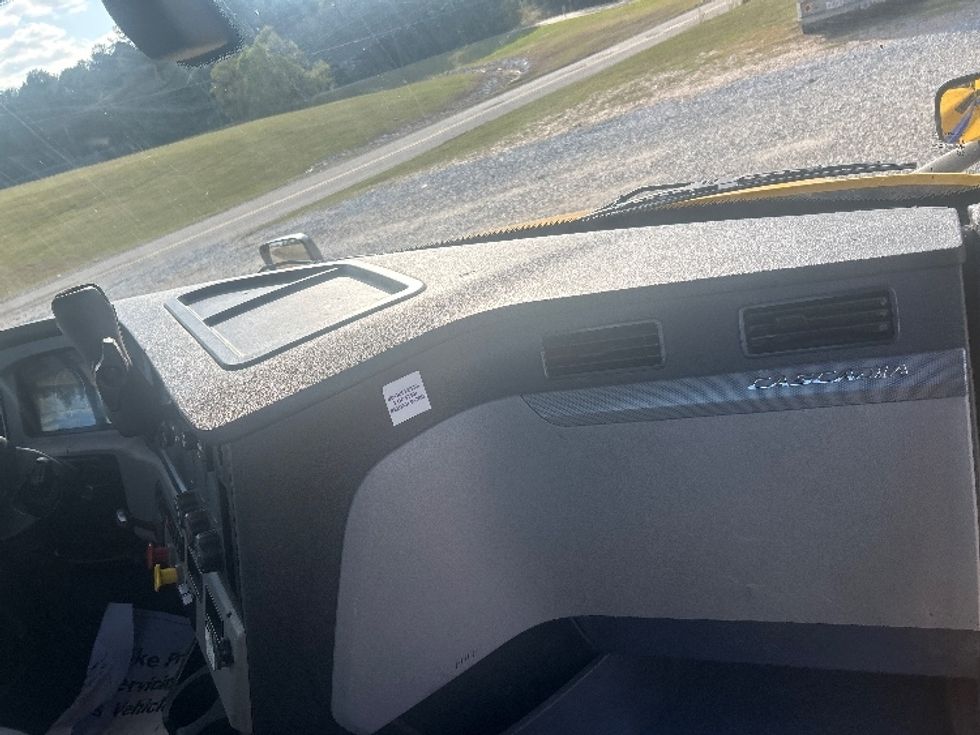 Day Cab Tractor-Heavy Duty Tractors-Freightliner-2020-T12642ST-Gulfport-MS-272,648\n\t\tmiles-$ 44,750 - Image 13