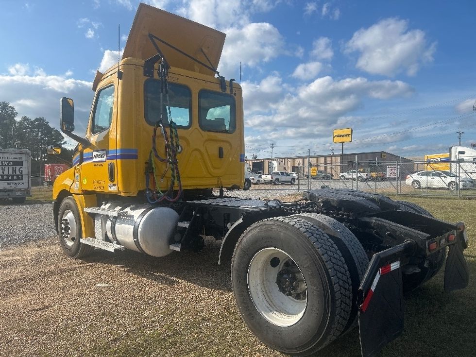 Day Cab Tractor-Heavy Duty Tractors-Freightliner-2020-T12642ST-Gulfport-MS-272,648\n\t\tmiles-$ 44,750 - Image 5