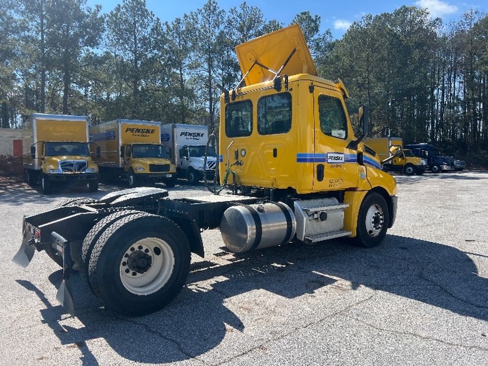 Day Cab Tractor-Heavy Duty Tractors-Freightliner-2020-T12642ST-Jonesboro-GA-138,211\n\t\tmiles-$ 60,250 - Image 7