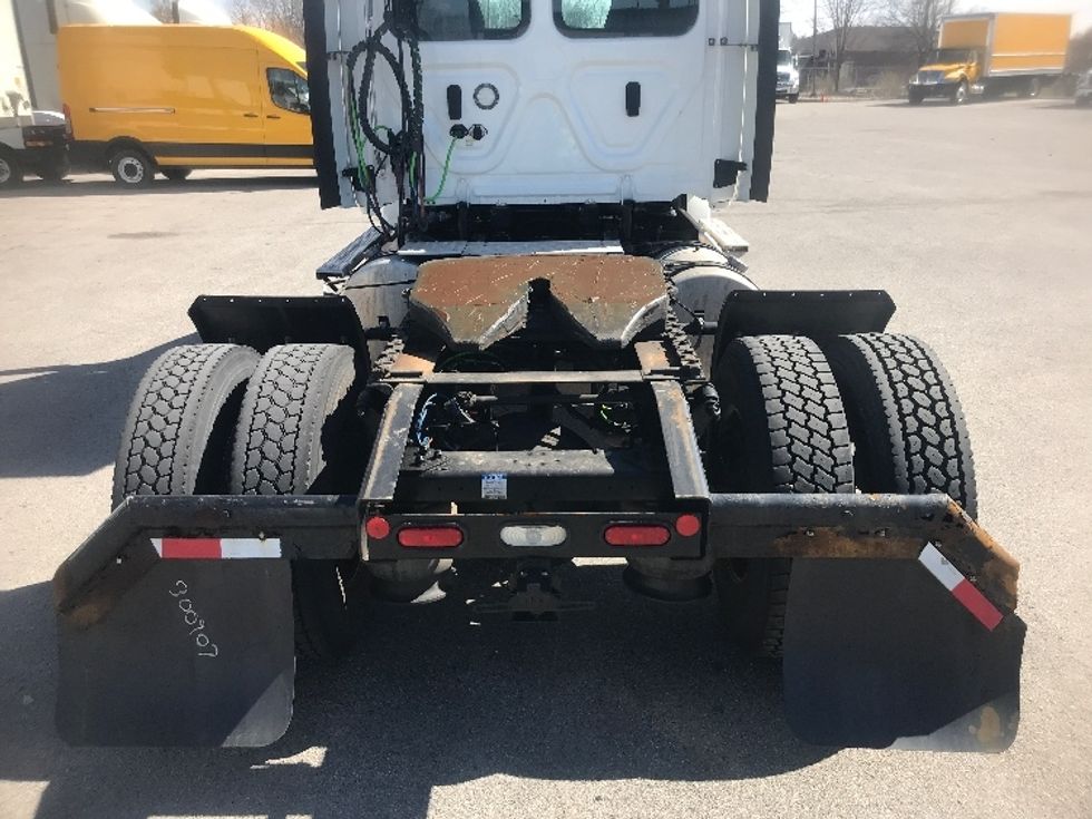 Day Cab Tractor-Heavy Duty Tractors-Freightliner-2020-T12642ST-Lexington-KY-360,761\n\t\tmiles-$ 42,000 - Image 6