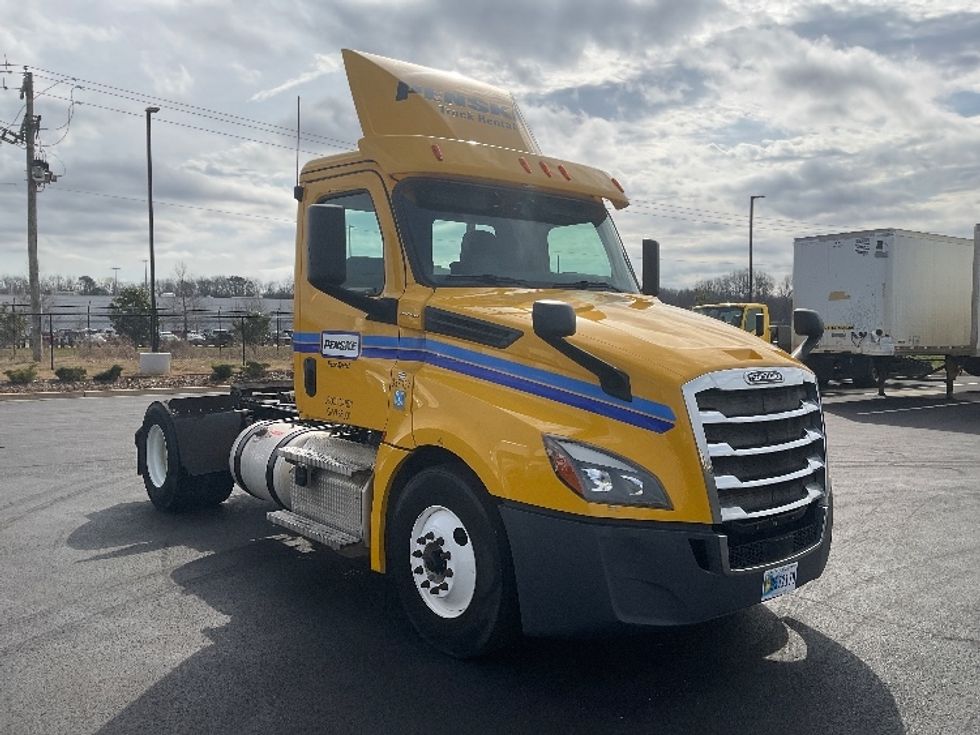 Day Cab Tractor-Heavy Duty Tractors-Freightliner-2020-T12642ST-Madison-AL-186,675\n\t\tmiles-$ 55,750 - Image 1