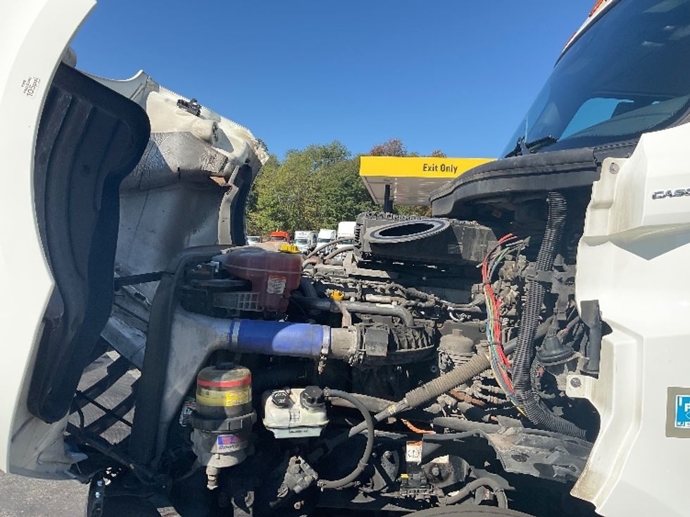 Day Cab Tractor-Heavy Duty Tractors-Freightliner-2020-T12642ST-Mount Pleasant-PA-685,118\n\t\tmiles-$ 25,500 - Image 15