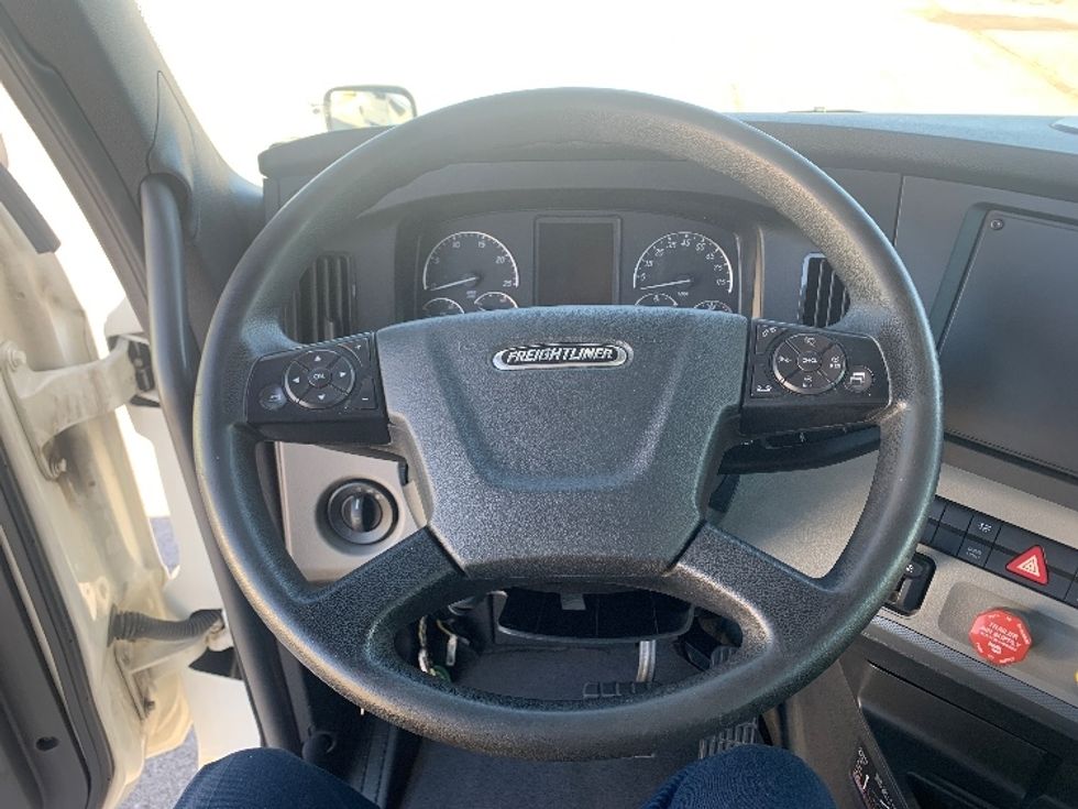 Day Cab Tractor-Heavy Duty Tractors-Freightliner-2020-T12642ST-Nashville (Mount Juliet)-TN-417,281\n\t\tmiles-$ 41,500 - Image 11