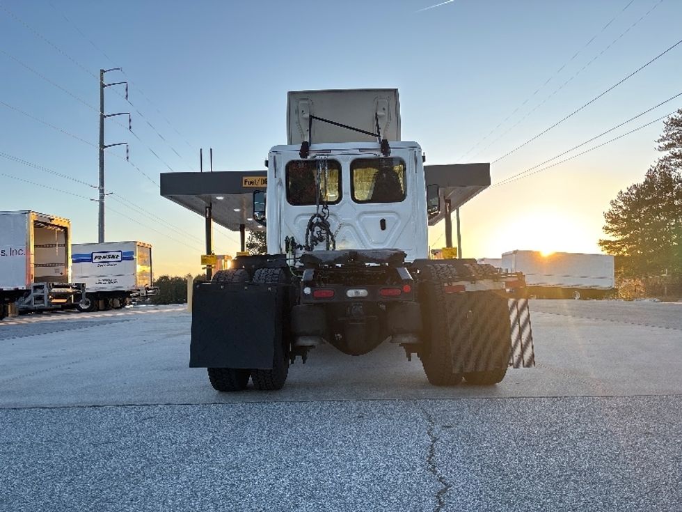 Day Cab Tractor-Heavy Duty Tractors-Freightliner-2020-T12642ST-Norcross-GA-437,447\n\t\tmiles-$ 40,000 - Image 6
