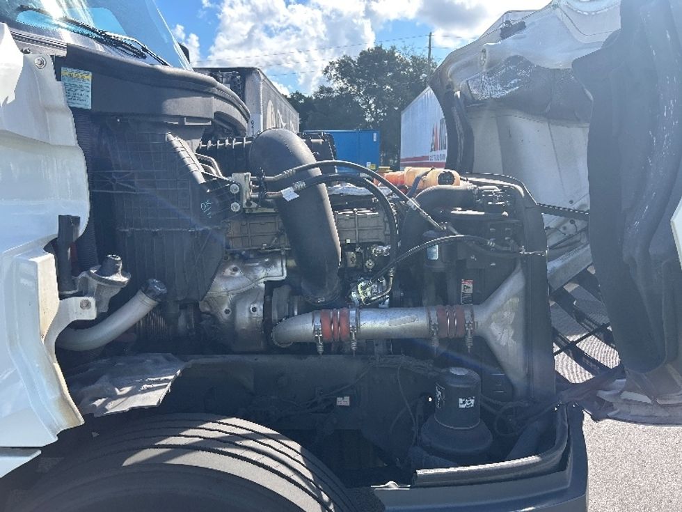 Day Cab Tractor-Heavy Duty Tractors-Freightliner-2020-T12642ST-Orlando-FL-645,497\n\t\tmiles-$ 25,500 - Image 15