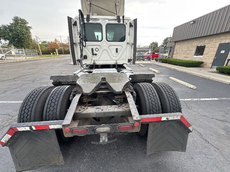 Day Cab Tractor-Heavy Duty Tractors-Freightliner-2020-T12642ST-Parsippany-NJ-516,533\n\t\tmiles-$ 30,250 - Image 6