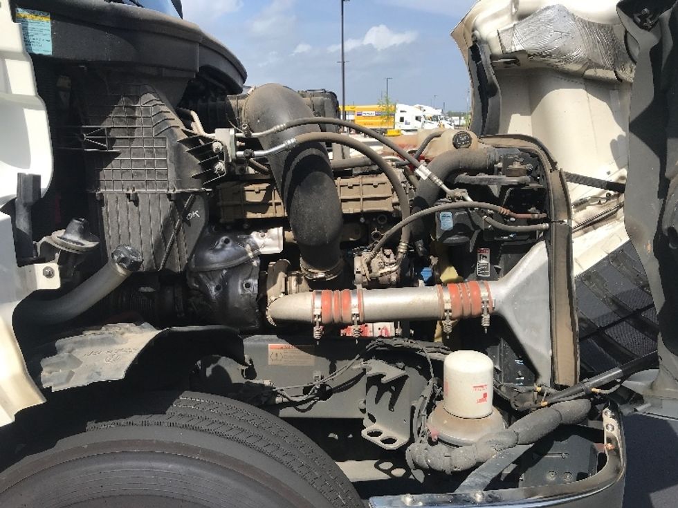 Day Cab Tractor-Heavy Duty Tractors-Freightliner-2020-T12642ST-Pensacola-FL-191,470\n\t\tmiles-$ 56,500 - Image 15