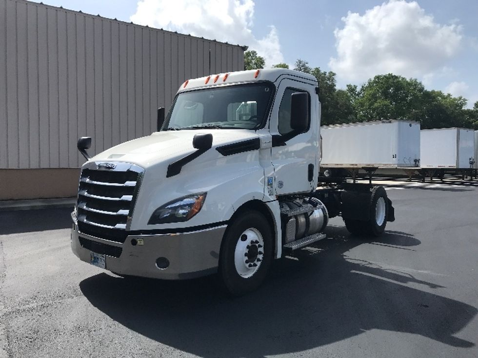 Day Cab Tractor-Heavy Duty Tractors-Freightliner-2020-T12642ST-Pensacola-FL-191,470\n\t\tmiles-$ 56,500 - Image 3