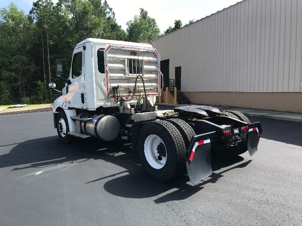 Day Cab Tractor-Heavy Duty Tractors-Freightliner-2020-T12642ST-Pensacola-FL-191,470\n\t\tmiles-$ 56,500 - Image 5