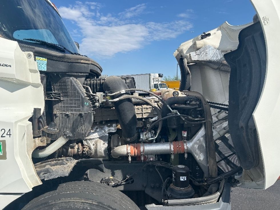 Day Cab Tractor-Heavy Duty Tractors-Freightliner-2020-T12642ST-Phoenix-AZ-159,002\n\t\tmiles-$ 55,500 - Image 15