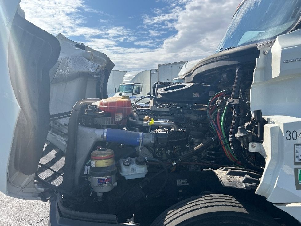 Day Cab Tractor-Heavy Duty Tractors-Freightliner-2020-T12642ST-Phoenix-AZ-159,002\n\t\tmiles-$ 55,500 - Image 16