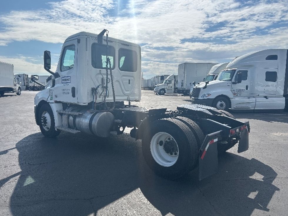 Day Cab Tractor-Heavy Duty Tractors-Freightliner-2020-T12642ST-Phoenix-AZ-159,002\n\t\tmiles-$ 55,500 - Image 5