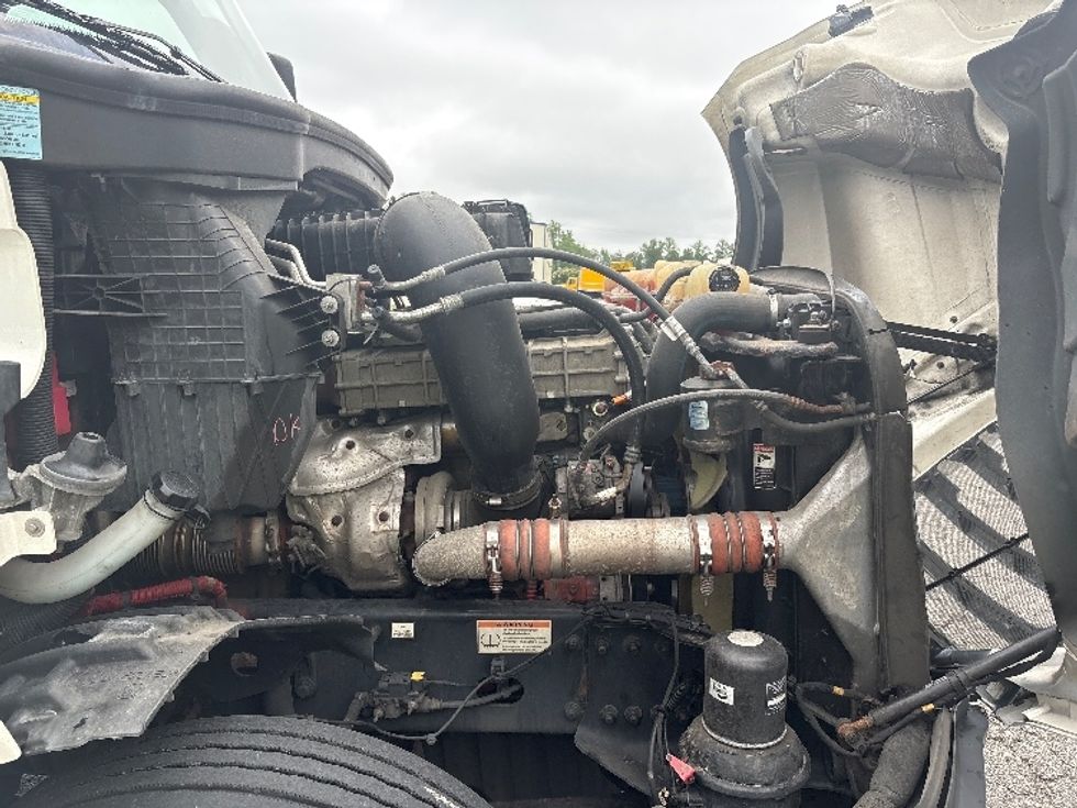 Day Cab Tractor-Heavy Duty Tractors-Freightliner-2020-T12642ST-Prince George-VA-512,266\n\t\tmiles-$ 37,000 - Image 13