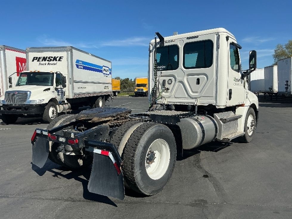 Day Cab Tractor-Heavy Duty Tractors-Freightliner-2020-T12642ST-Sacramento-CA-65,729\n\t\tmiles-$ 70,000 - Image 7