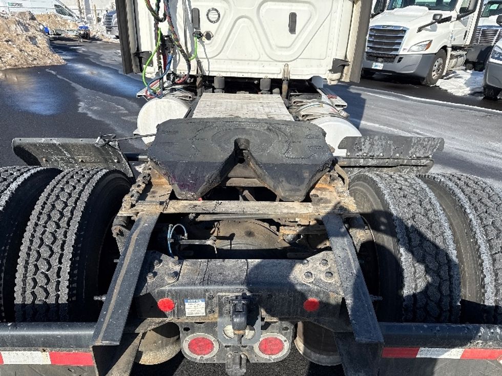 Day Cab Tractor-Heavy Duty Tractors-Freightliner-2020-T12642ST-South Plainfield-NJ-535,197\n\t\tmiles-$ 28,250 - Image 6