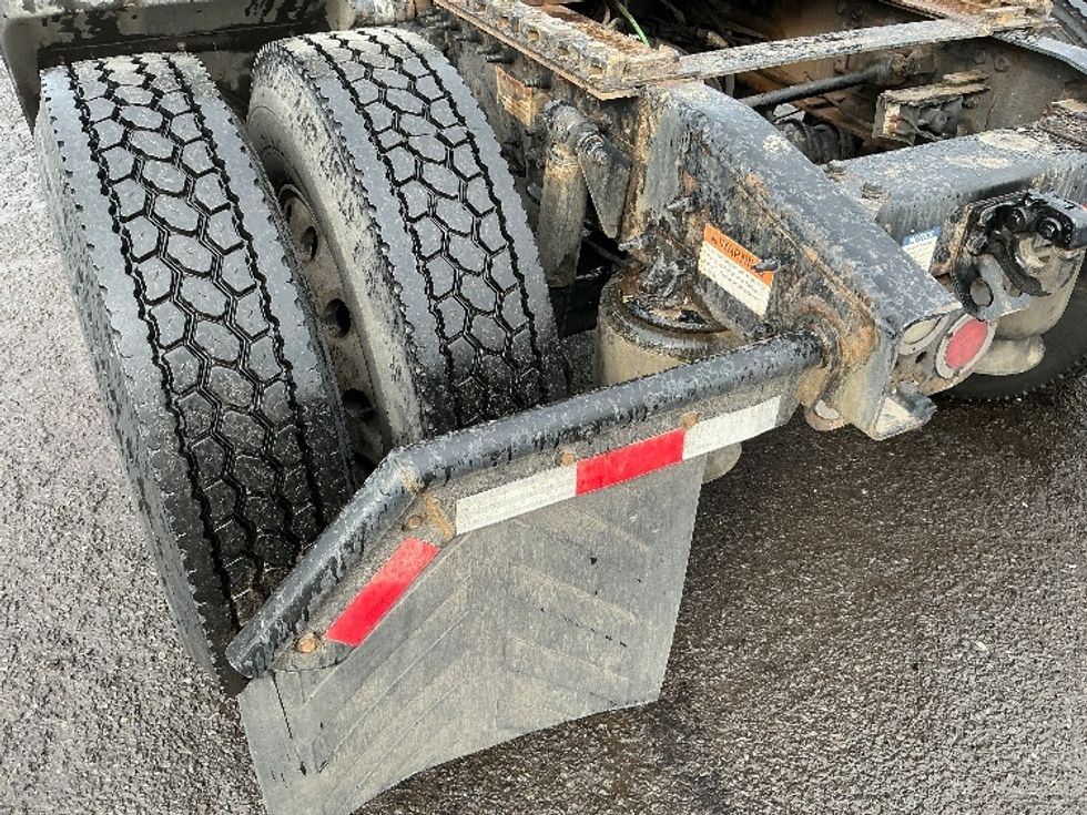 Day Cab Tractor-Heavy Duty Tractors-Freightliner-2020-T12642ST-South Plainfield-NJ-550,926\n\t\tmiles-$ 26,500 - Image 20