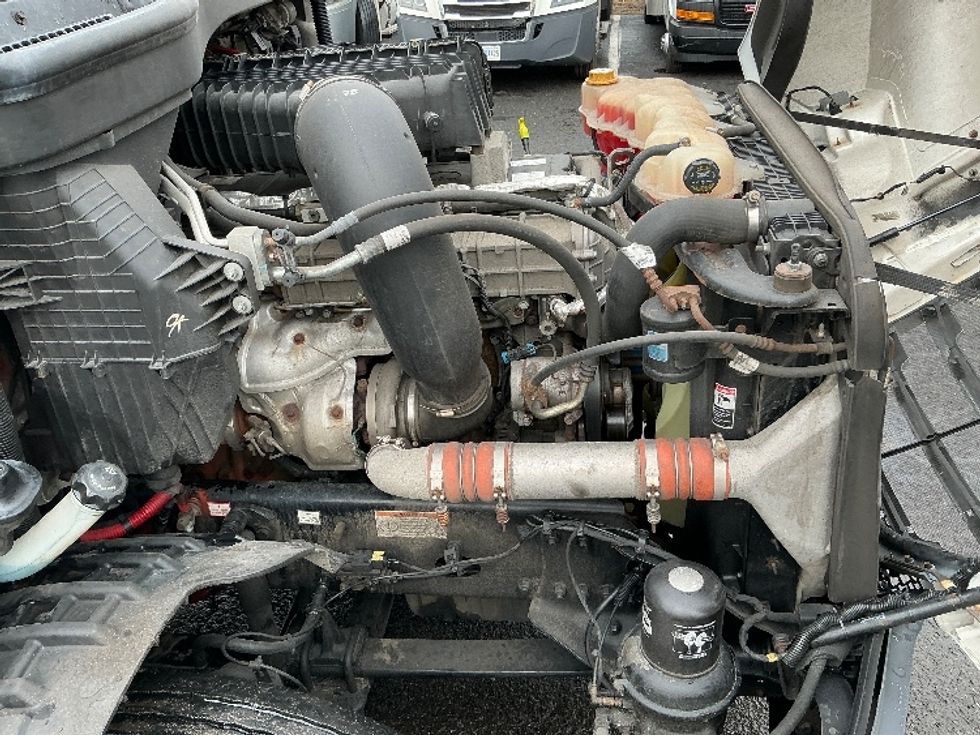 Day Cab Tractor-Heavy Duty Tractors-Freightliner-2020-T12642ST-South Plainfield-NJ-568,339\n\t\tmiles-$ 25,000 - Image 15